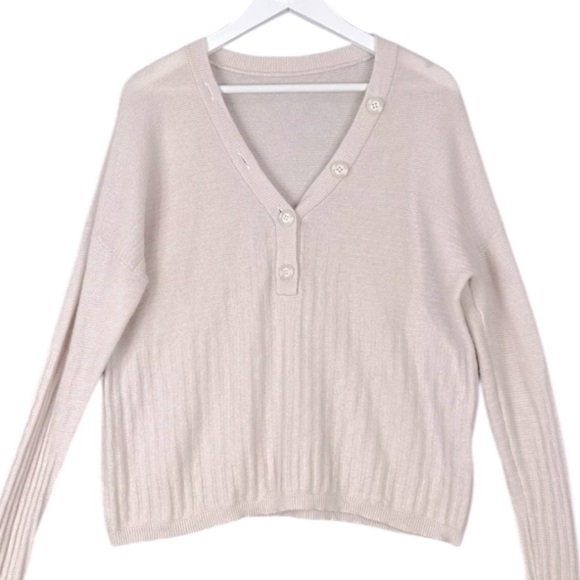 Duffy Pink 100% Cashmere Sweater Size Medium V Neck Long Sleeve Button Detail - Picture 13 of 13